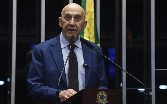 Confúcio Moura defende revolução logística para destravar o crescimento do Brasil