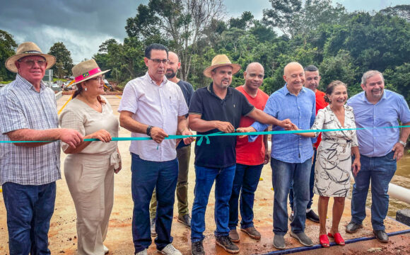 Ponte sobre o Rio Bambu em Rolim de Moura é inaugurada com festa e promessa de desenvolvimento econômico para a região